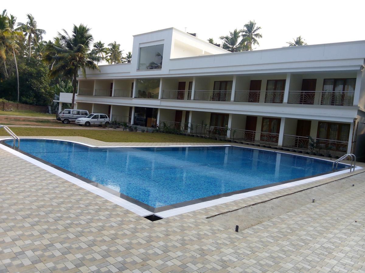 Travancore Island Resort Thiruvananthapuram Bagian luar foto